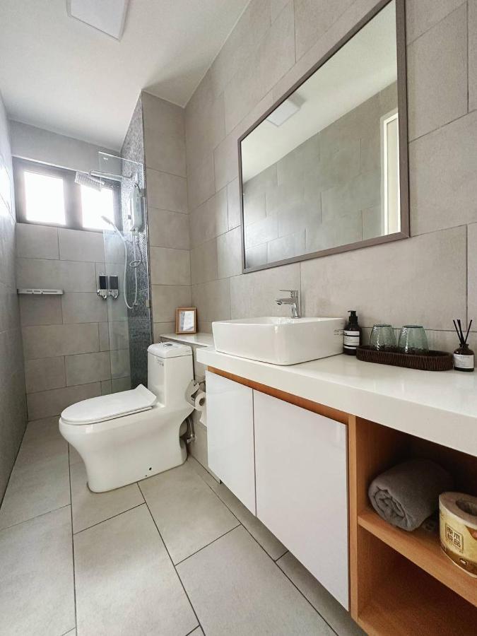 Cityview Studio Apartment At Kota Kinabalu City Centre Екстер'єр фото