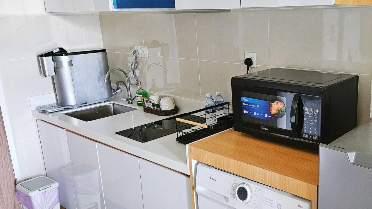 Cityview Studio Apartment At Kota Kinabalu City Centre Екстер'єр фото